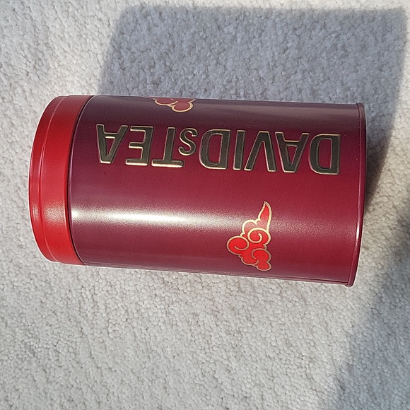 ✨️Rare✨️ Tea Tin -DavidsTea- Year of the Pig - Picture 5 of 6